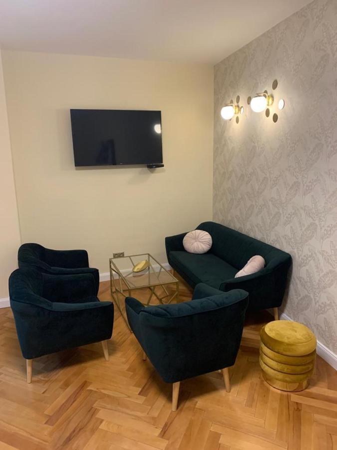 New Oldtown Apartment Near St Martin Cathedral, Ac, Balcony Bratislava Dış mekan fotoğraf